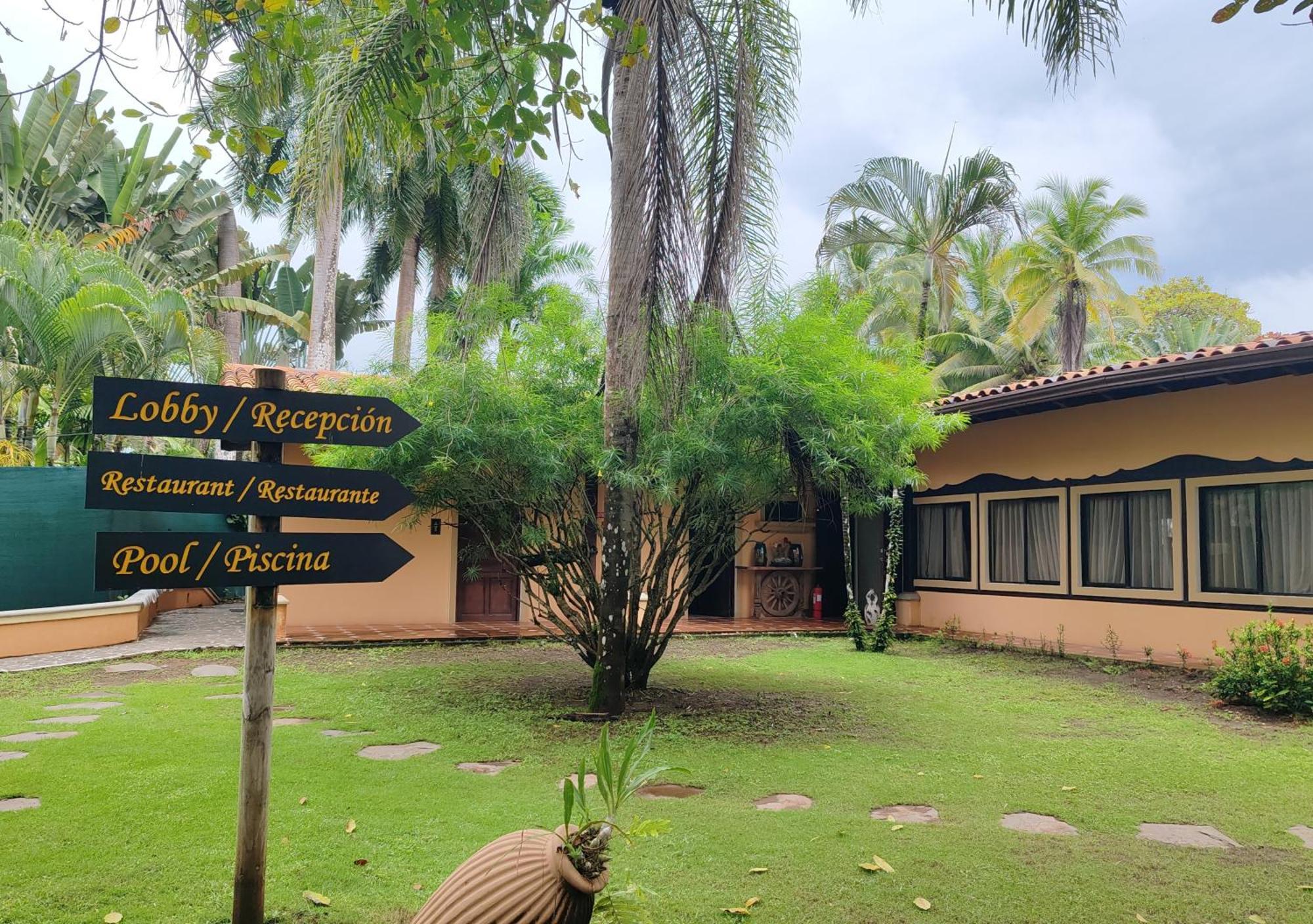 Marenaz Oceanfront Resort Esterillos Este Ngoại thất bức ảnh