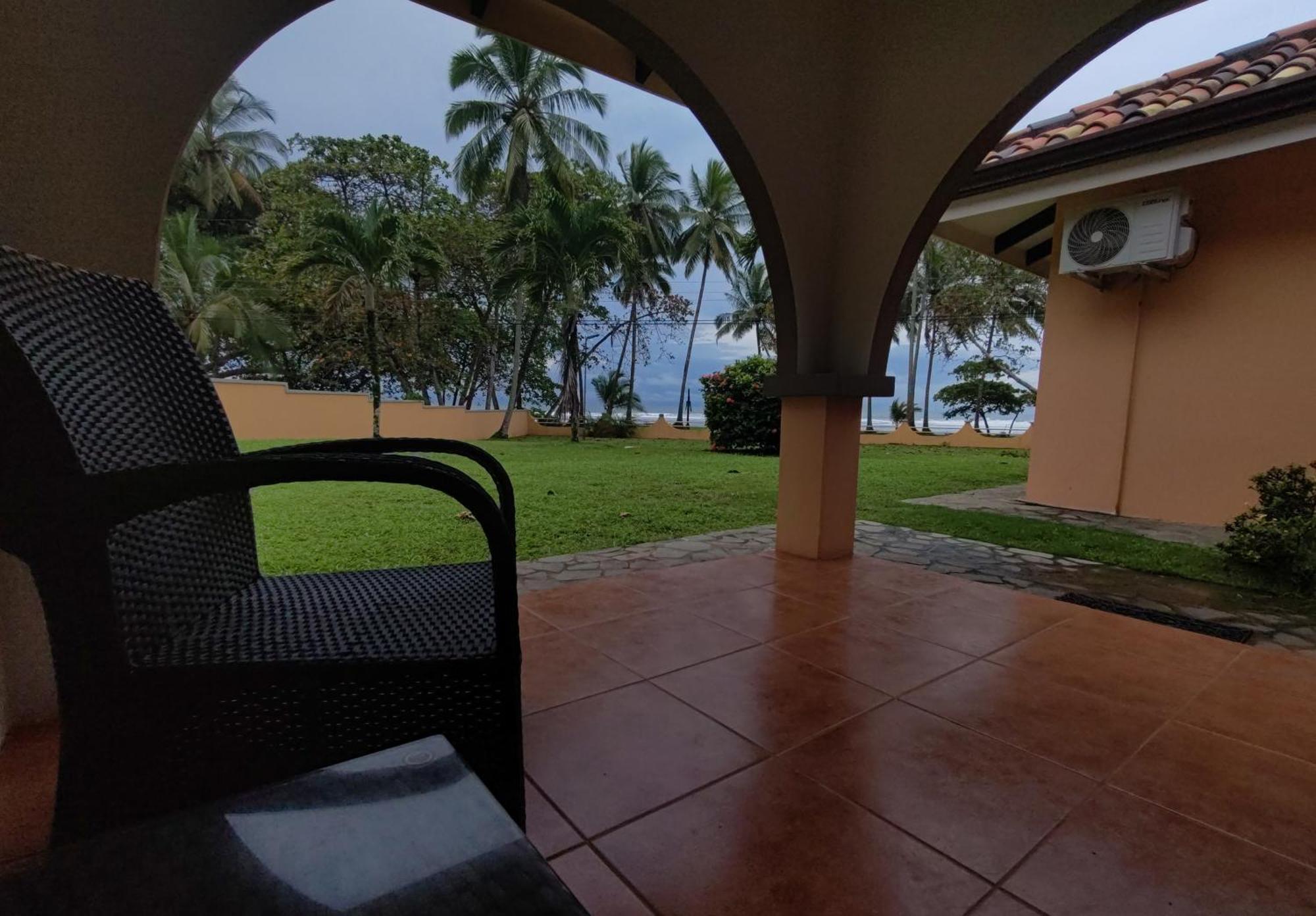 Marenaz Oceanfront Resort Esterillos Este Ngoại thất bức ảnh
